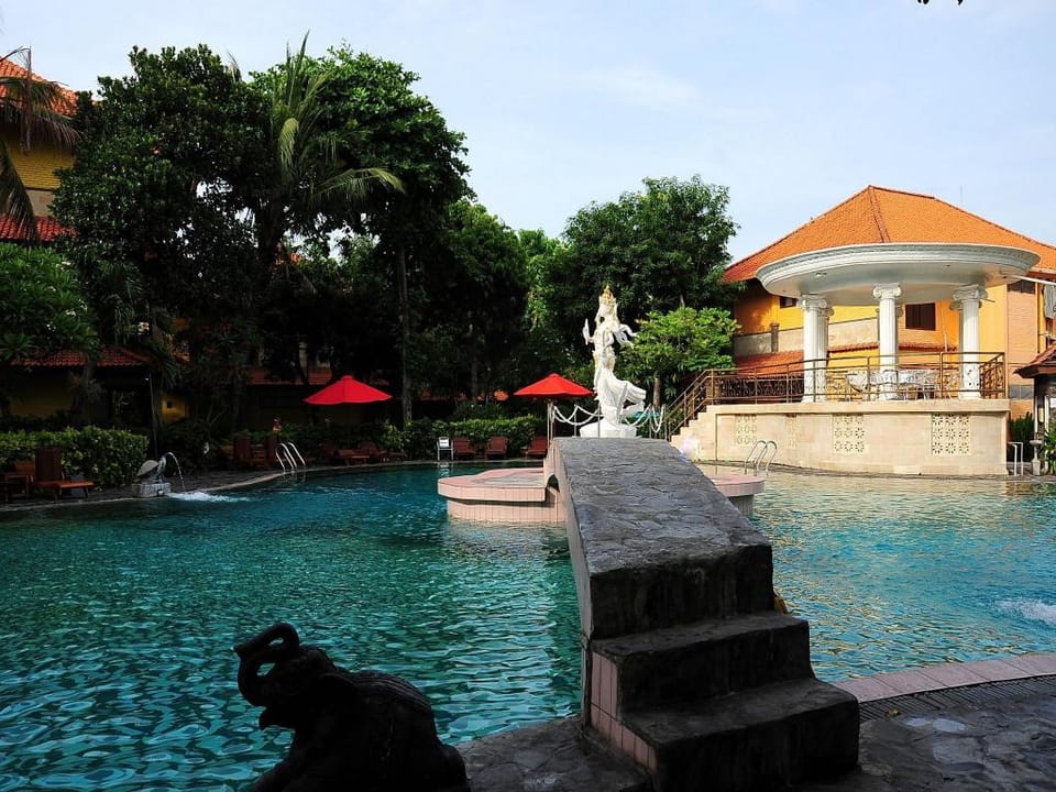 Melasti Beach Resort & Spa Resort in Kuta