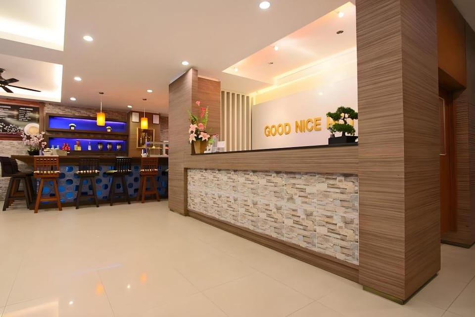 Good Nice Hotel Patong Bed and Breakfast in Patong