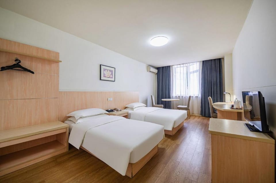 Jinjiang Inn Chongqing Yangjiaping Pedestrian Street the Mixc Hotel in China