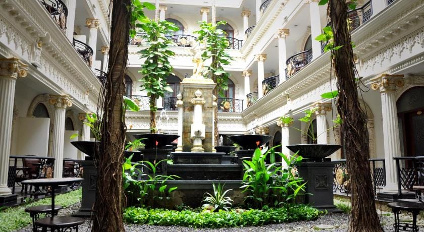 The Grand Palace Hotel Malang Hotel in East Java