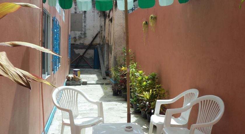 D's Corner & Guesthouse Bed and Breakfast in Wichit