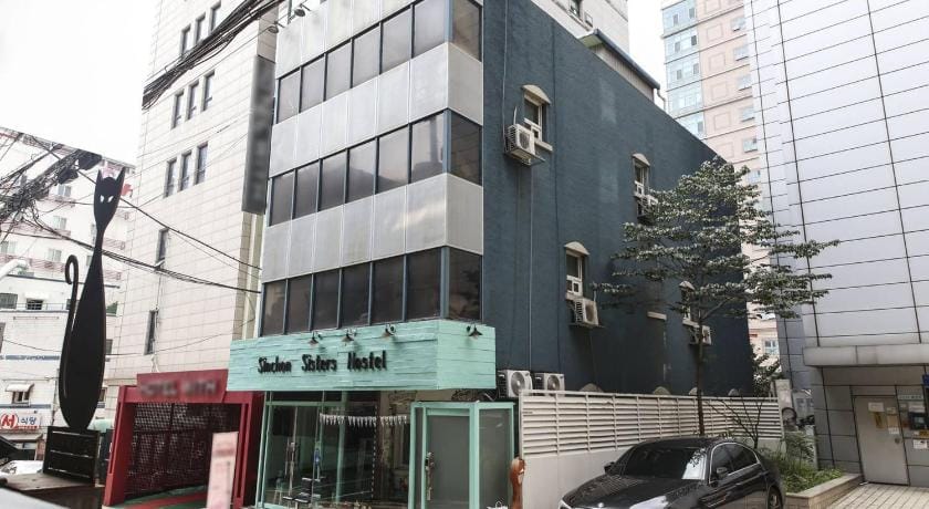 Sinchon Sisters Hostel (Korea Quality) Hostel in Seoul