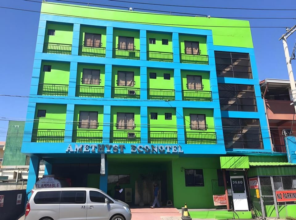 Amethyst Econotel Hotel in Santa Rosa