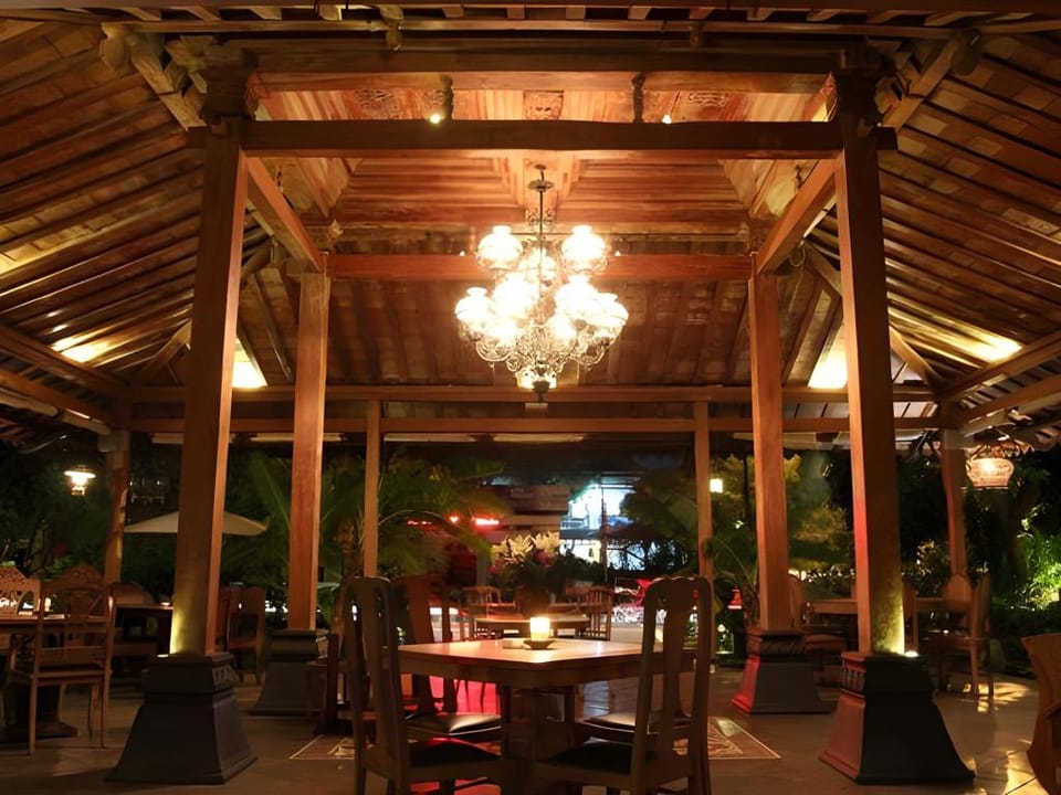 Omah Sinten Heritage Hotel Hotel in Special Region of Yogyakarta