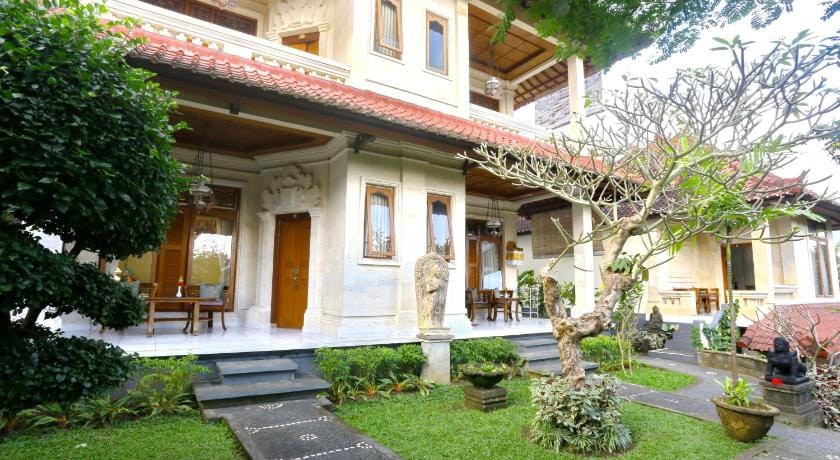 Sagitarius Inn Hotel in Ubud