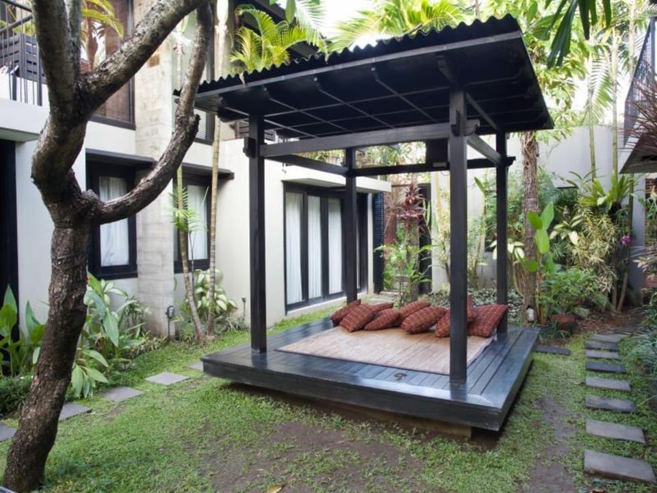 S'Cape Condotel Bed and Breakfast in Denpasar