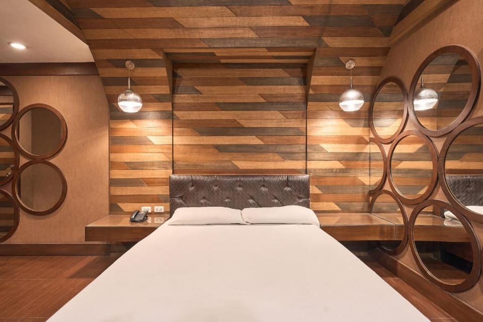 Kape Hotel Hotel in Quezon City