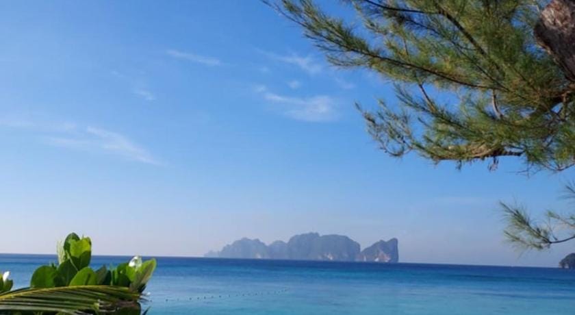 Paradise Pearl Bungalow Hotel in Krabi Changwat