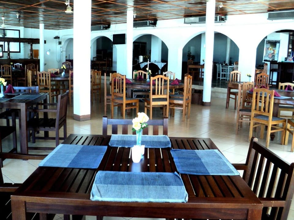 Sea Lotus Park Hotel in Sri Lanka