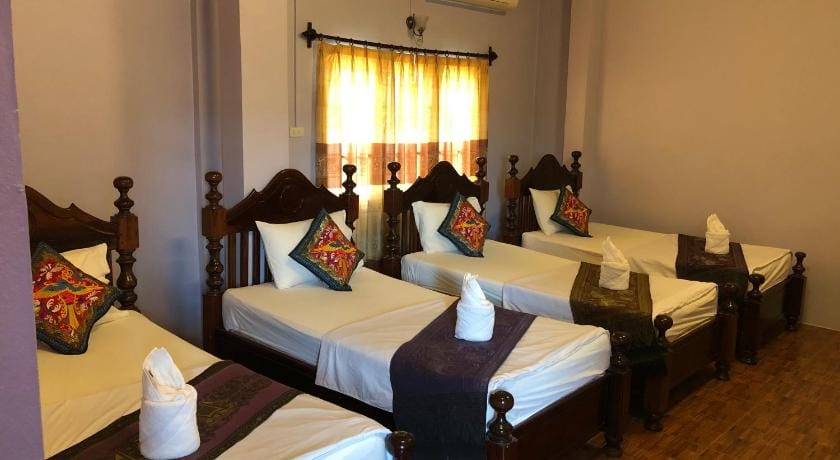 Sout Jai Guest House & Restaurant Bed and Breakfast in Vang Vieng