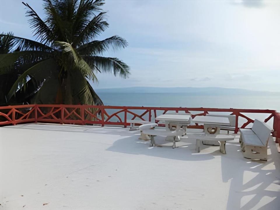 Jamaica Inn Koh Phangan Hotel in Ban Tai