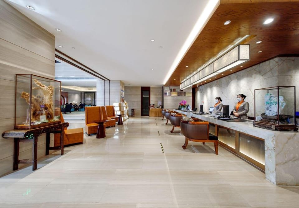 Gloria Grand Hotel Wuxi Hotel in Suzhou