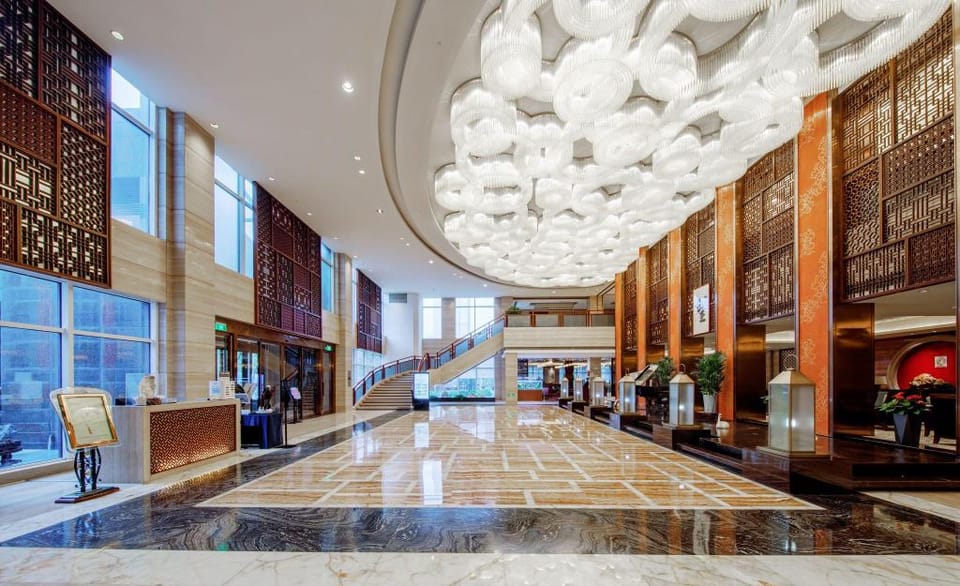 Gloria Grand Hotel Wuxi Hotel in Suzhou