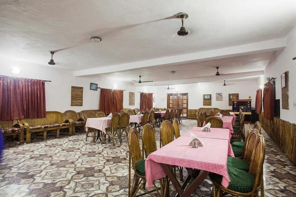 Corbett Roop Resorts Hotel in Uttarakhand