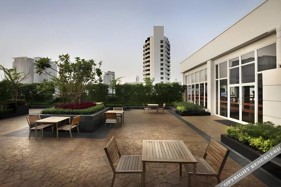 Lohas Residences Sukhumvit (SHA Plus) Hotel in Bangkok