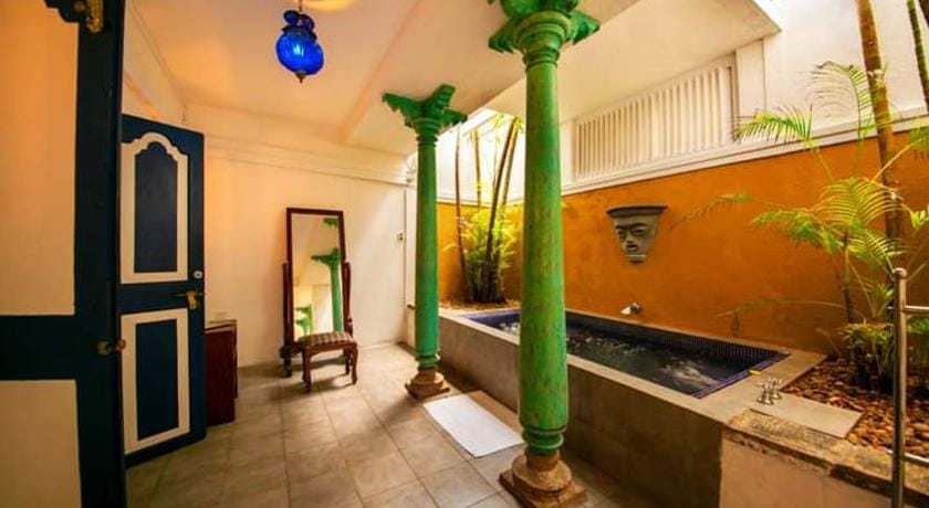 Club Villa Resort in Western Province