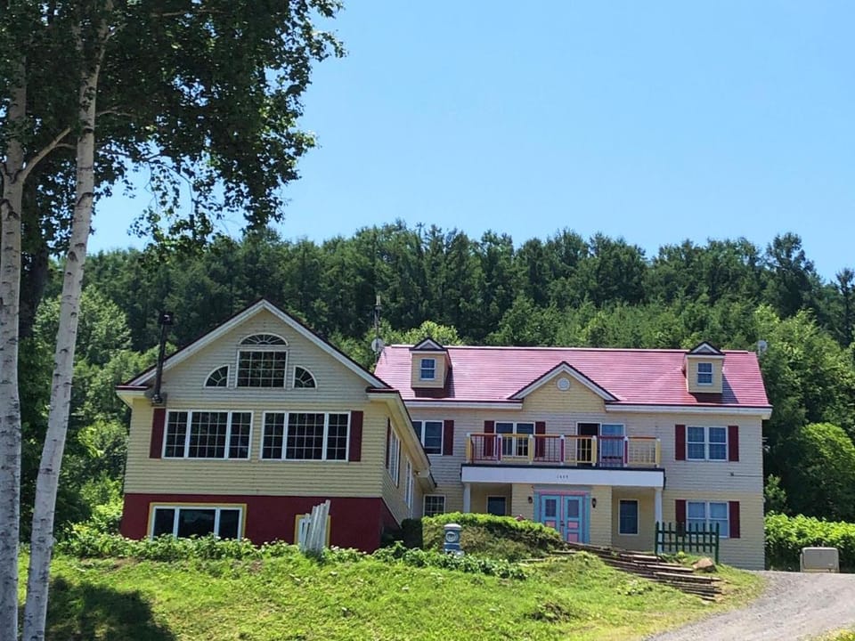 Pension Hoshi Ni Negaiwo Bed and Breakfast in Furano
