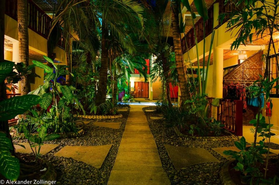 Alona Vida Beach Resort Resort in Panglao