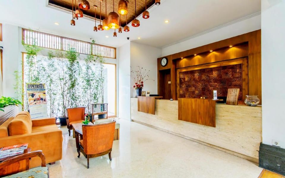 Villa Damar Hotel in Parongpong
