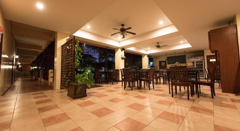 Opey De Place Pattaya Hotel in Pattaya City