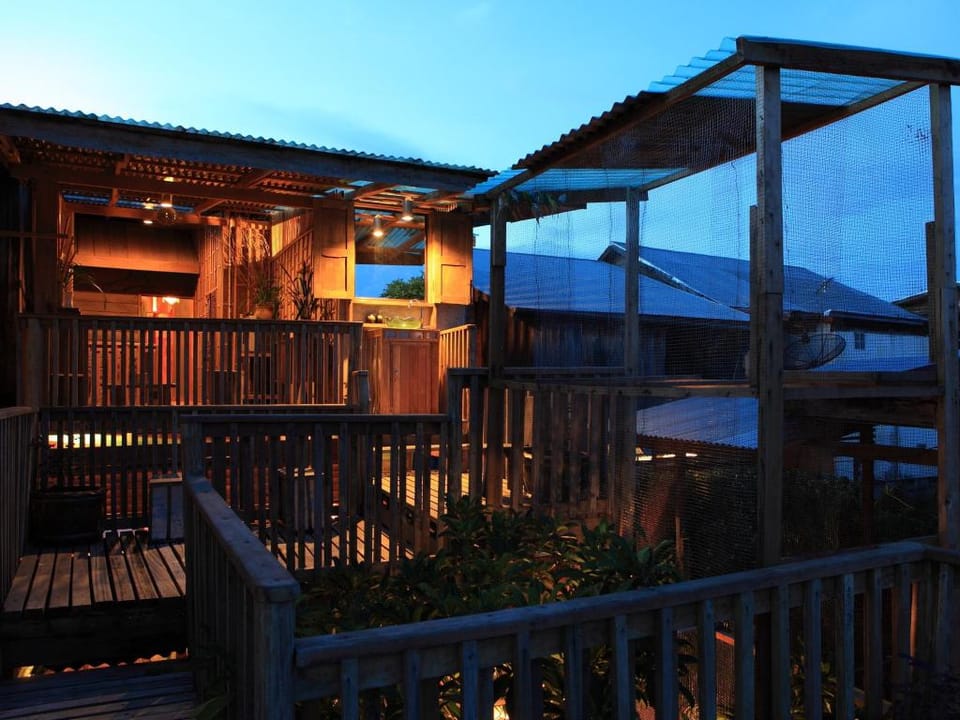 SongPhuaMia Guesthouse Hotel in Vientiane Province, Laos