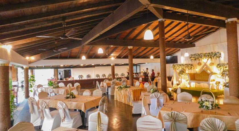 Oruthota Chalets Bed and Breakfast in Central Province