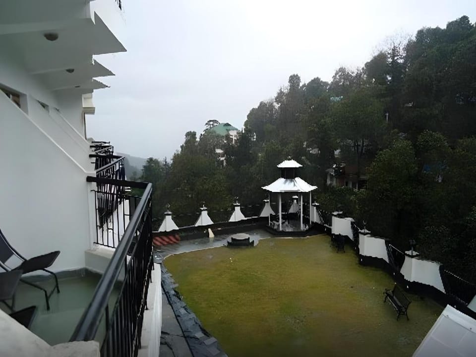 Dalhousie Heights Hotel in Himachal Pradesh