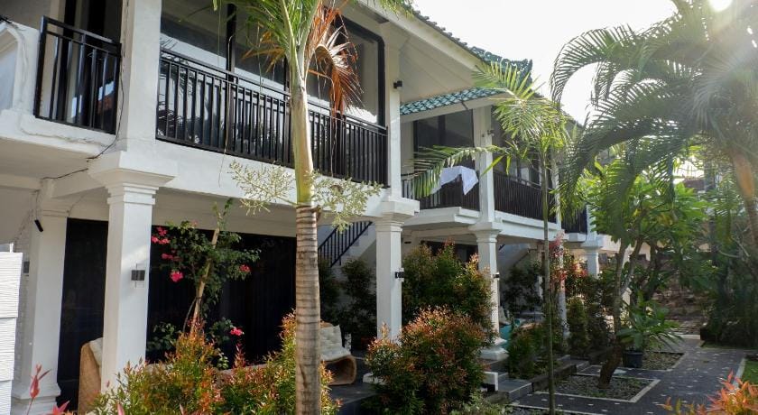 Puri Panca Jaya Hotel Bed and Breakfast in Kuta