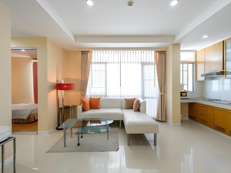 Silom Convent Garden Hotel Bed and Breakfast in Bangkok