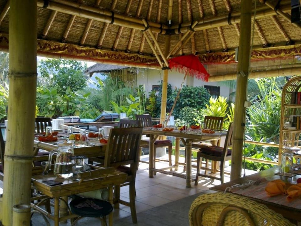Villa Manuk Bed and Breakfast in Bali
