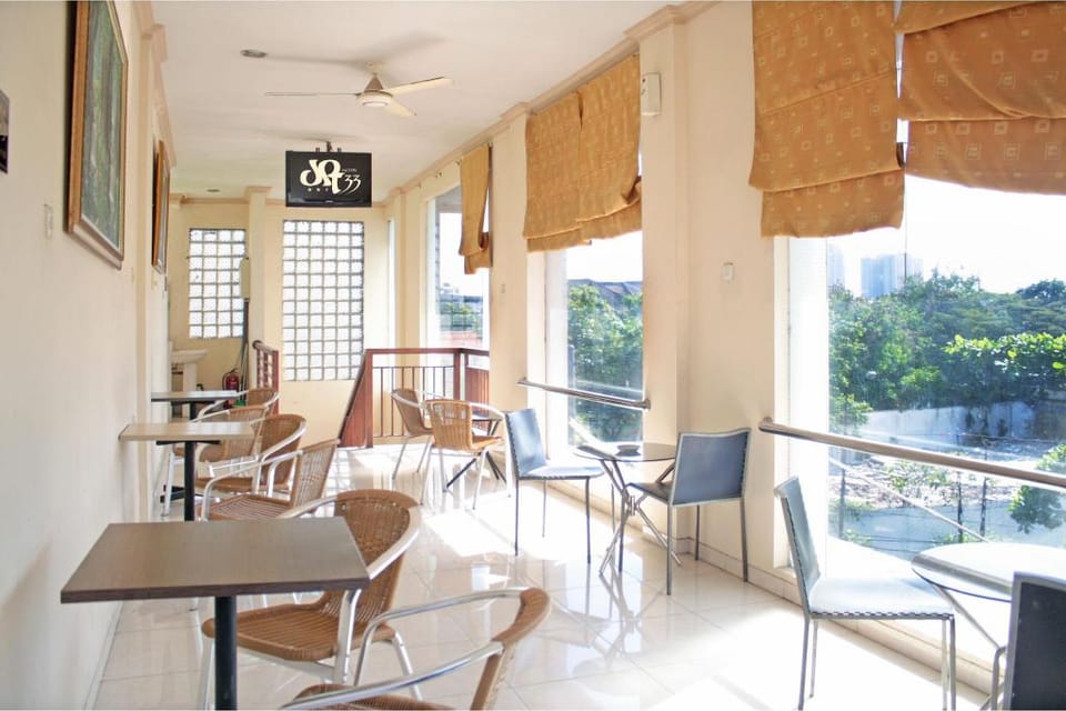 DPT 33 Budget Hotel Hotel in Surabaya