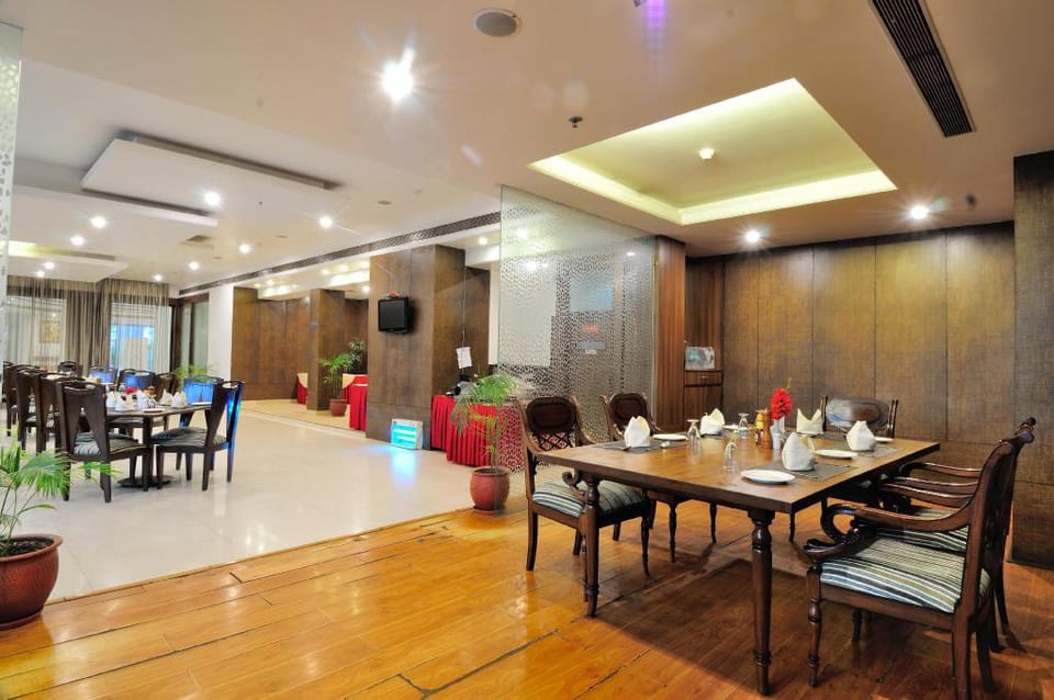 Hotel Gianz Hotel in Punjab, India