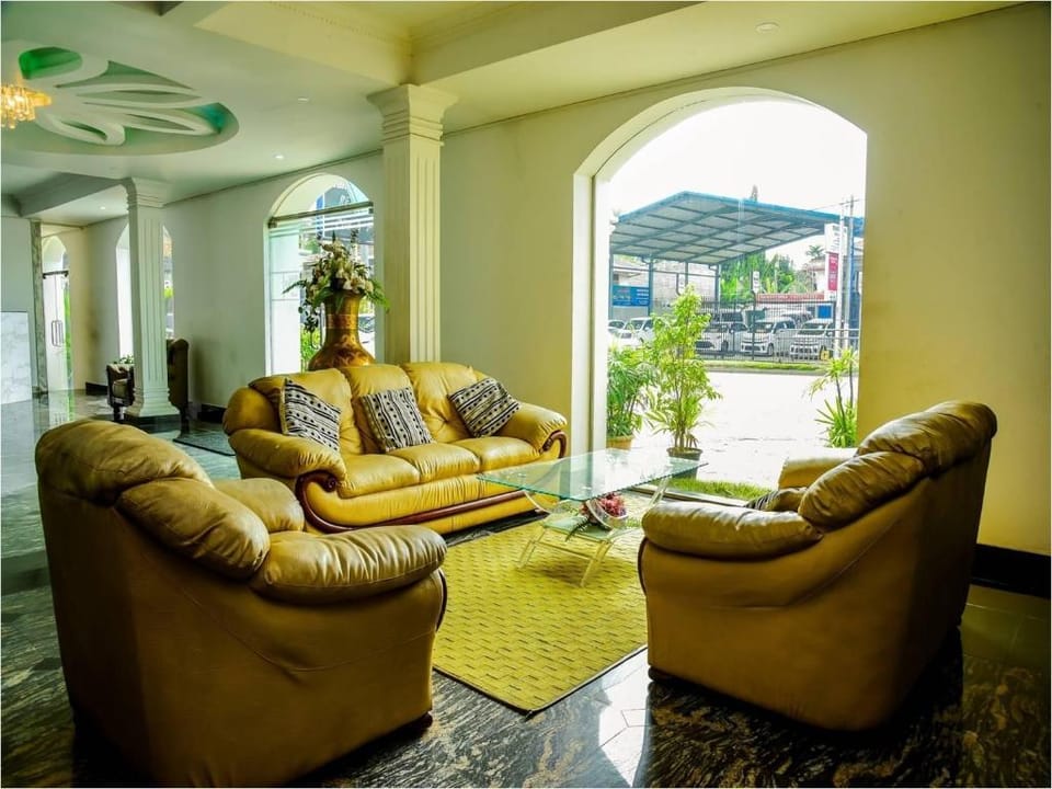 Misuki Plaza Hotel Hotel in Western Province