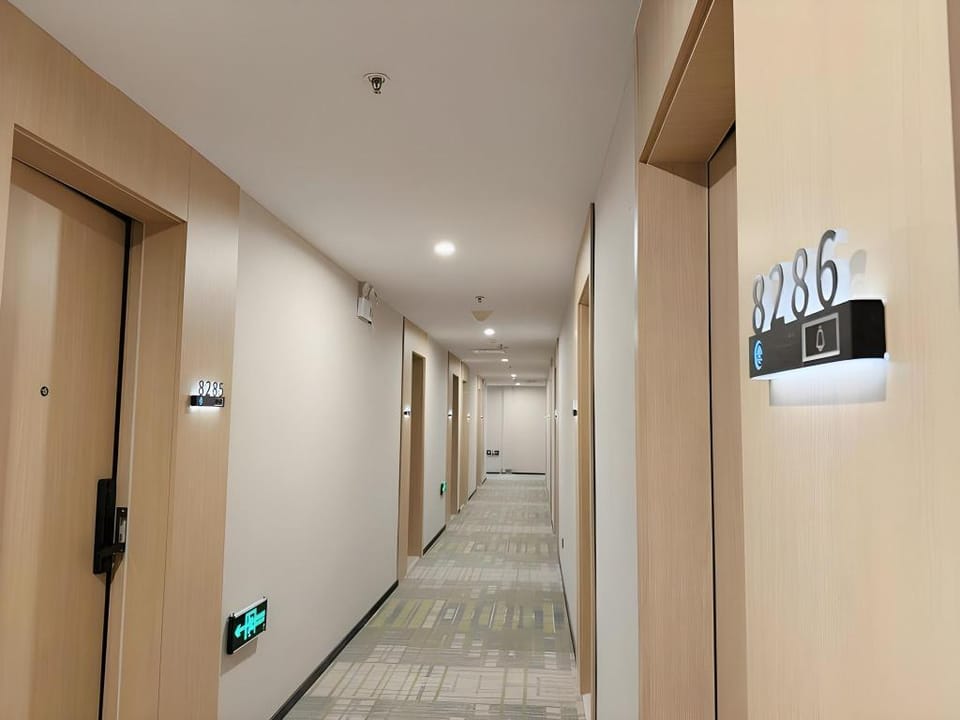 GreenTree Inn Tianjin Huanghe Road Guangkai Hotel in Tianjin
