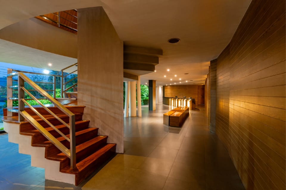 Casa De La Flora Hotel Resort in Khuekkhak