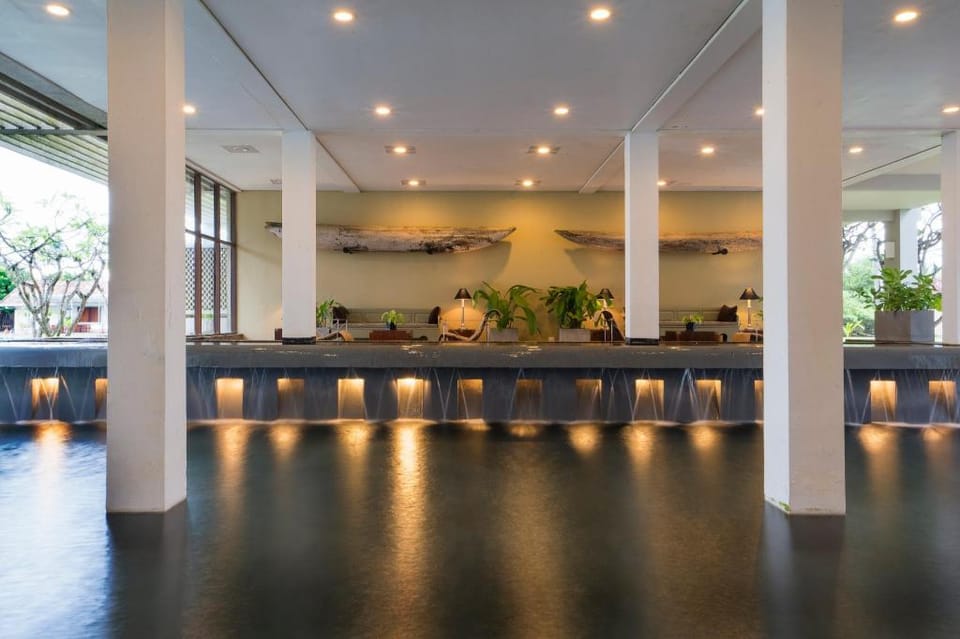 The Blue Water Hotel Hotel in Wadduwa