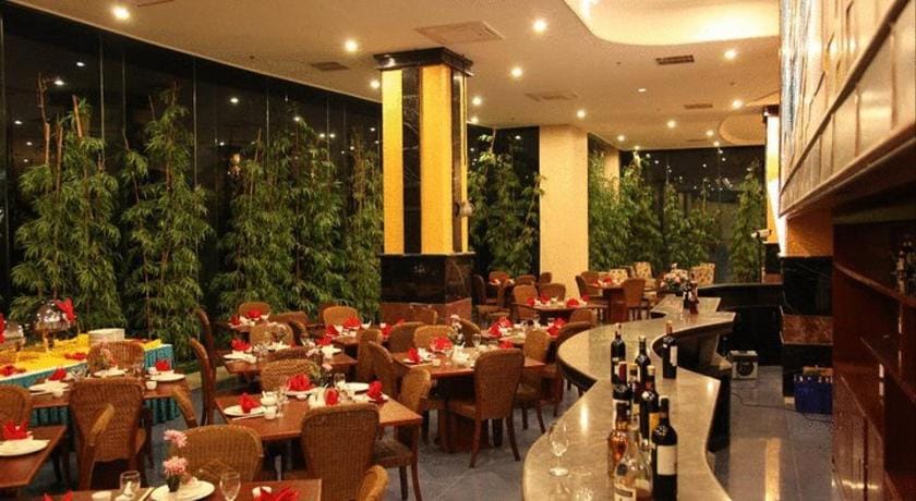 Hotel Oval Hotel in Surabaya