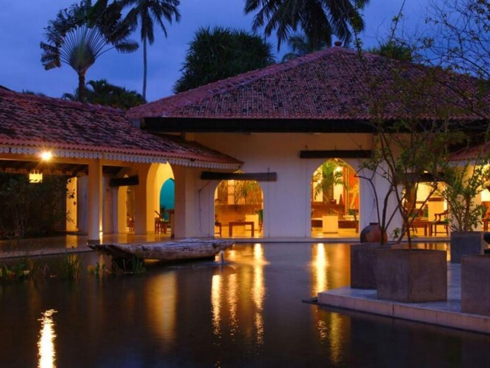 Tangerine Beach Hotel Resort in Wadduwa