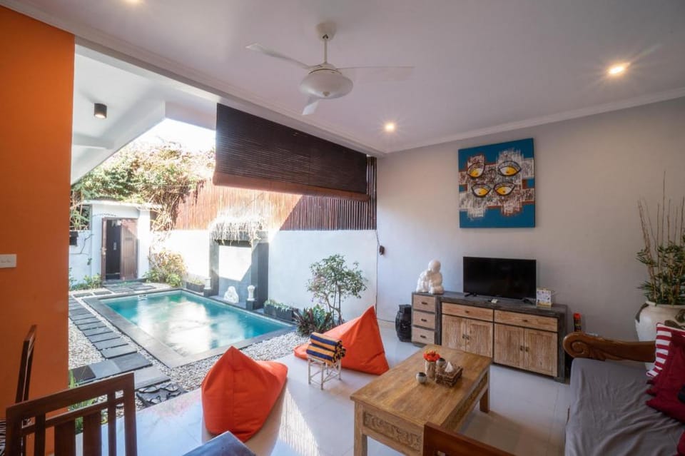 The Catur Villa Hotel in Kuta