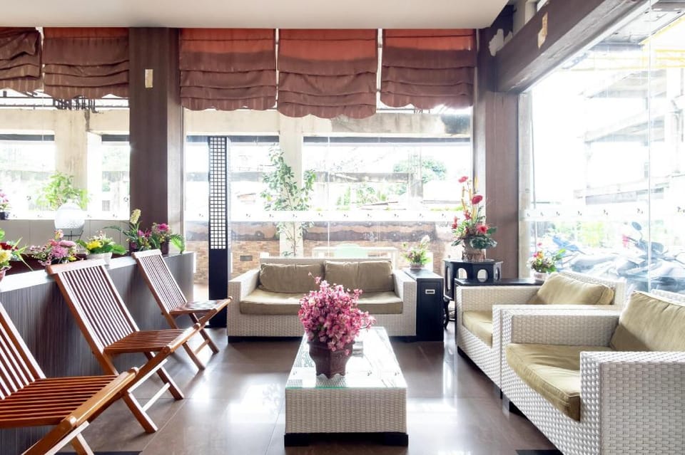 Capital O 2023 Medan Ville Hotel. Hotel in Indonesia