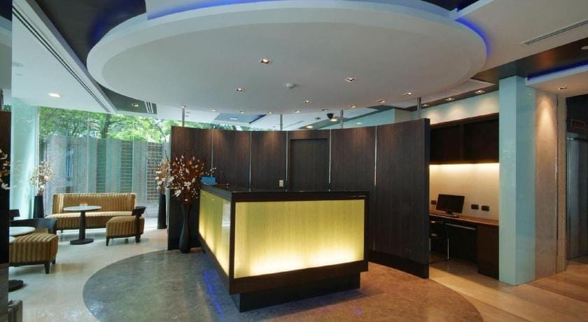 Amora NeoLuxe Suites Hotel Hotel in Bangkok