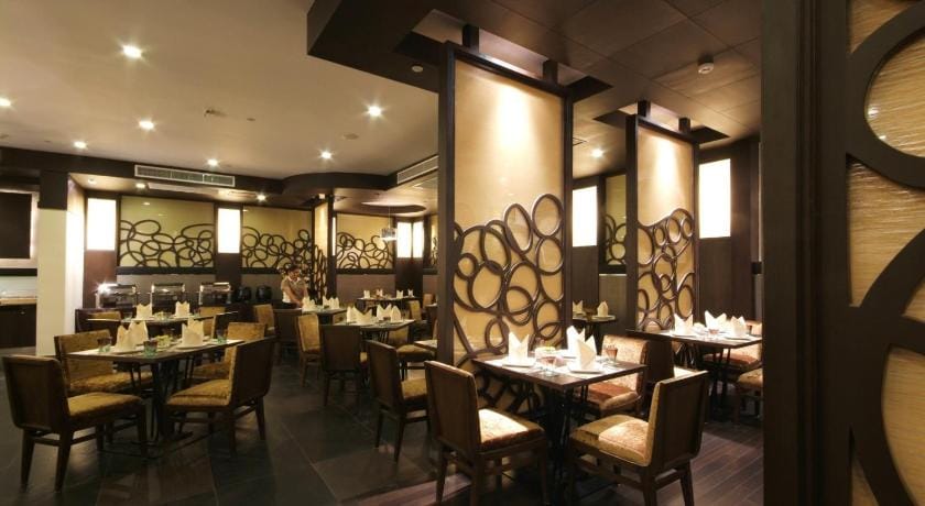 Amora NeoLuxe Suites Hotel Hotel in Bangkok