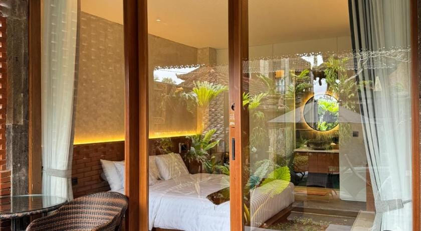 Kun Kun Guest House Bed and Breakfast in Ubud