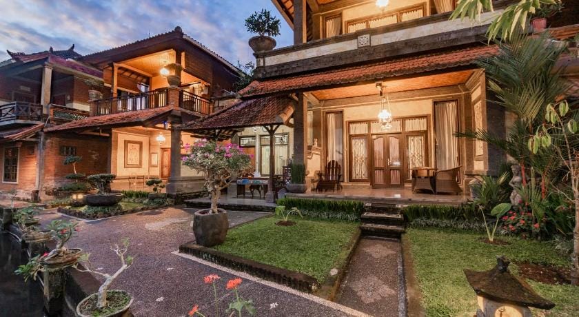 Kun Kun Guest House Bed and Breakfast in Ubud