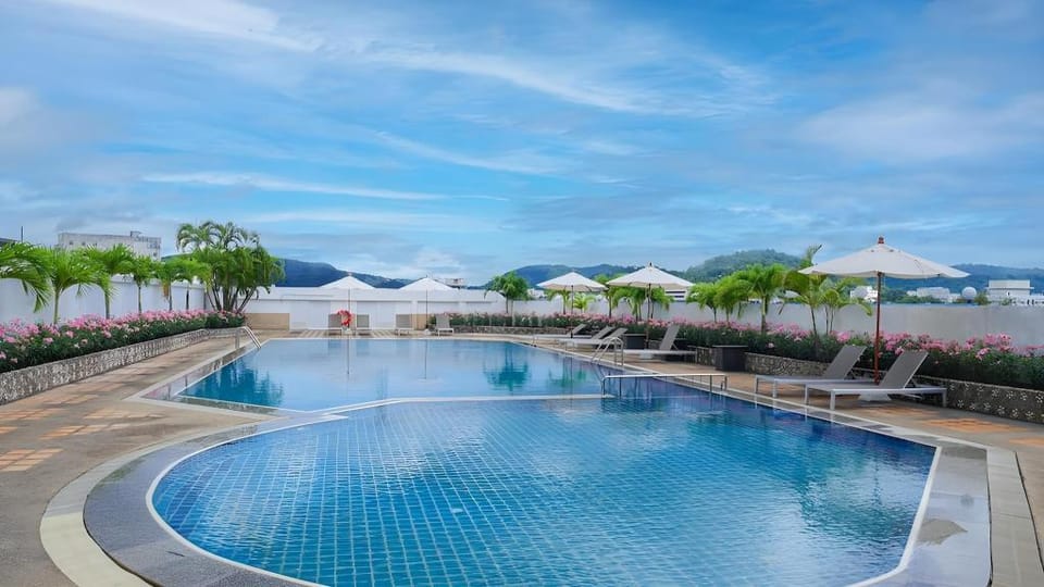 Royal Phuket City Hotel Hotel in Wichit