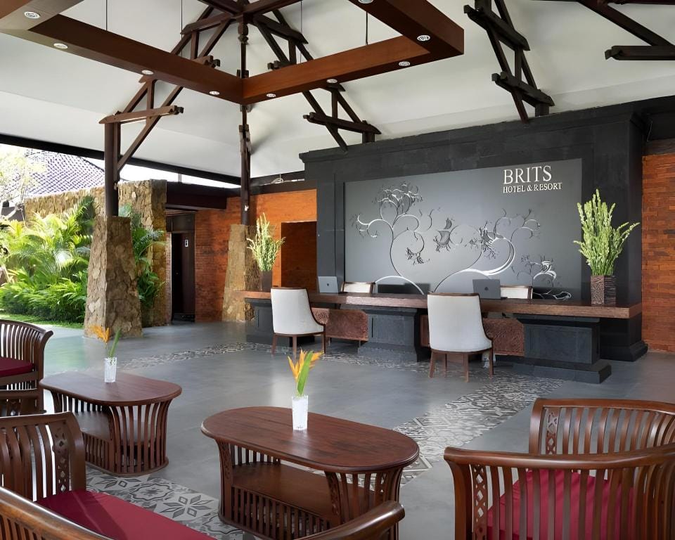 Brits Resort Lovina Hotel in Buleleng