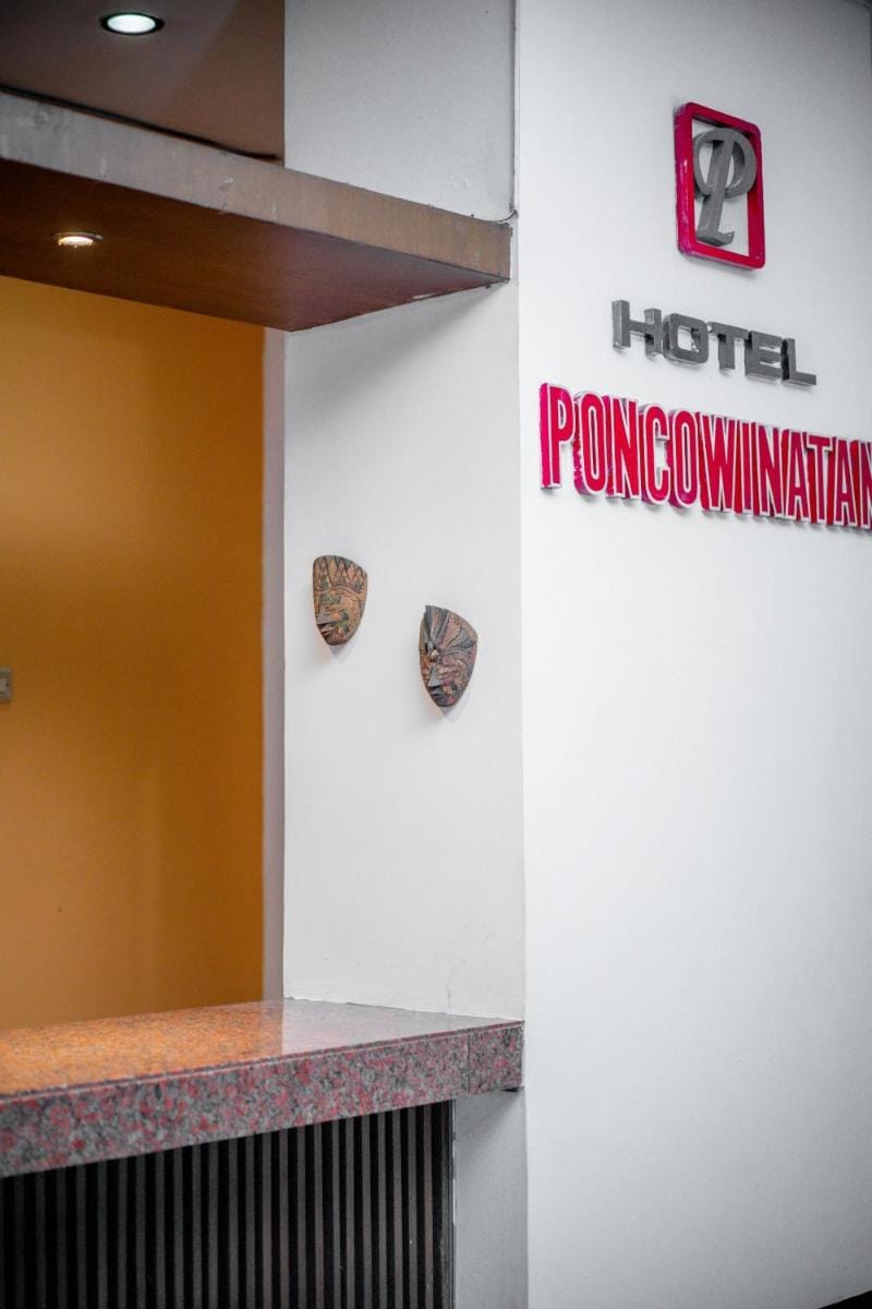 Hotel Poncowinatan - Tugu Hotel in Yogyakarta