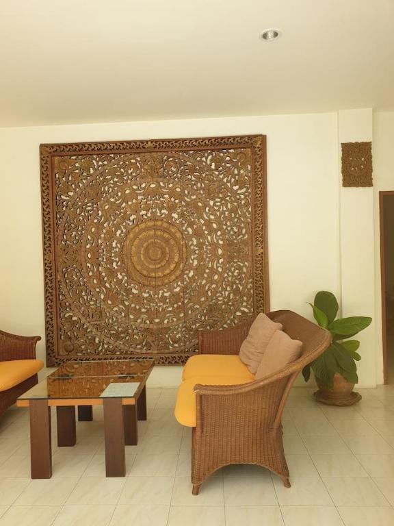 Penzy Guesthouse Inn in Ko Samui