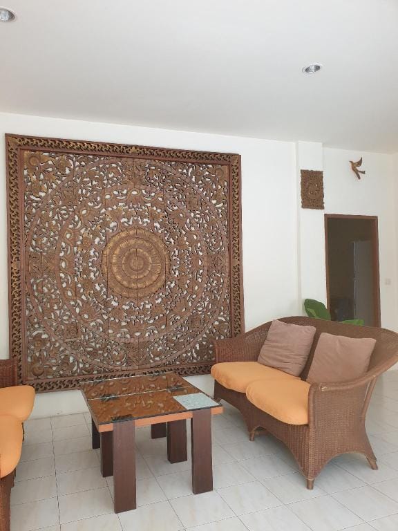 Penzy Guesthouse Inn in Ko Samui