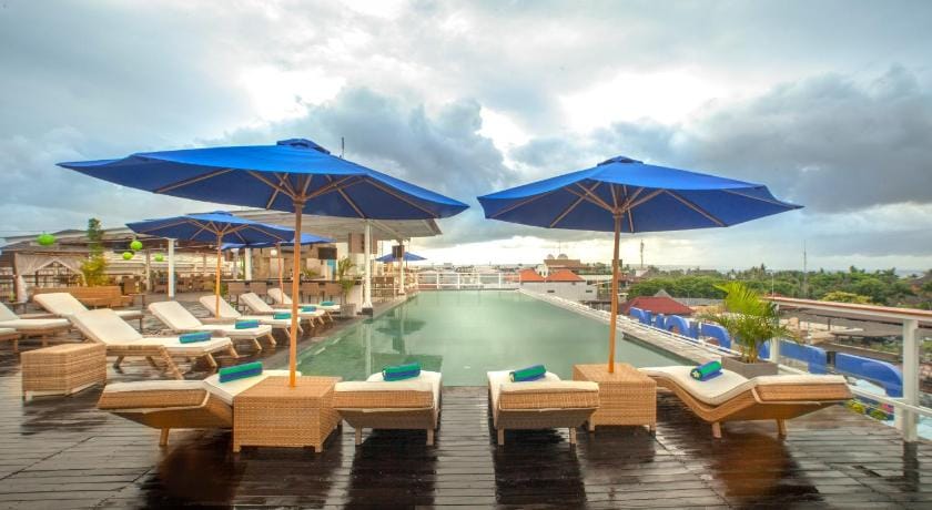New Garden View Resort Hotel in Kuta